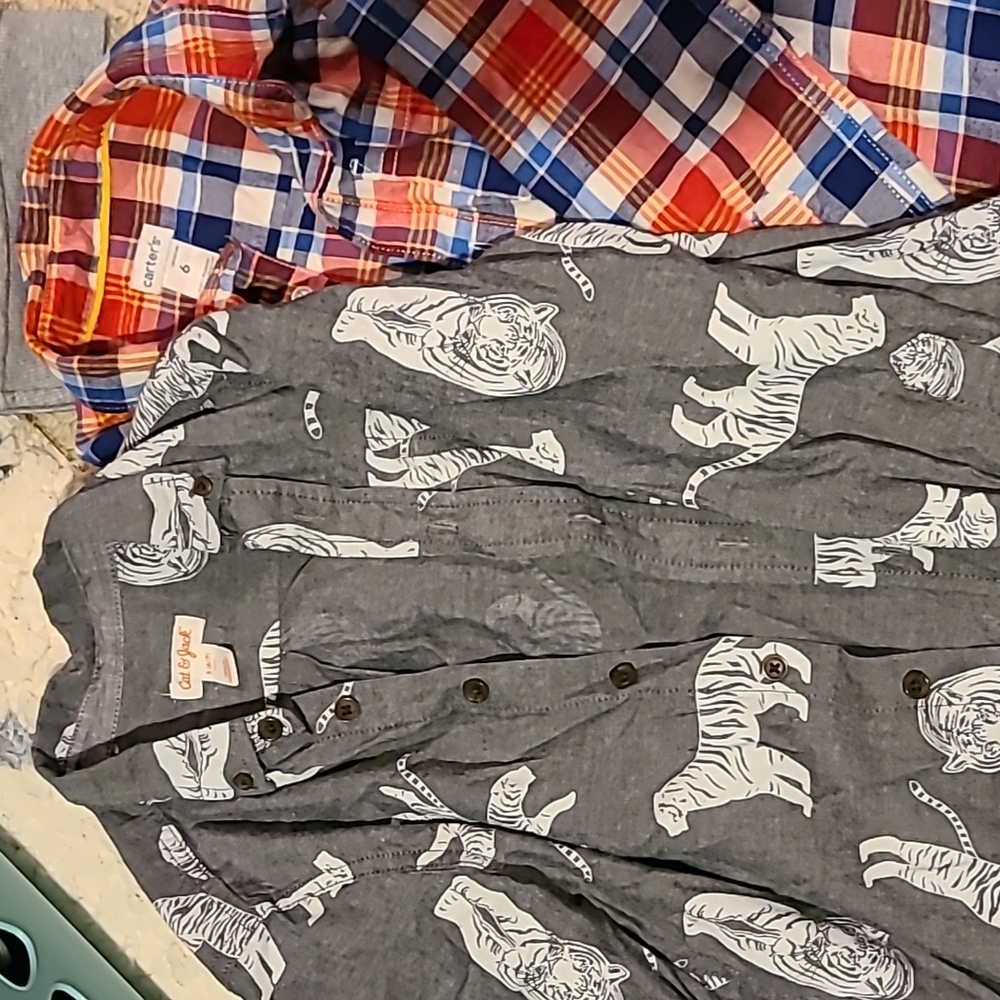 Boys size 6 long sleeved button down  shirts